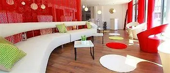 Hotel Brit Marseille Aeroport 3*