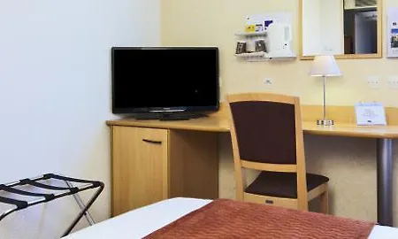 Brit Marseille Aeroport Hotell